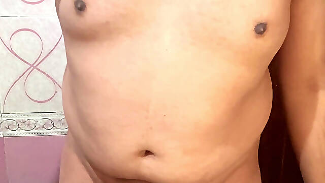 POV Of An Desi Indian Handsome Bath 4K