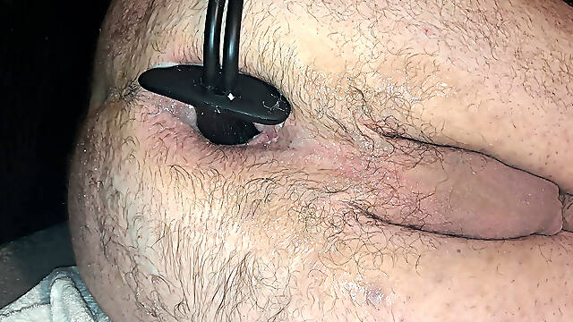 Filled my arse hole with cum
