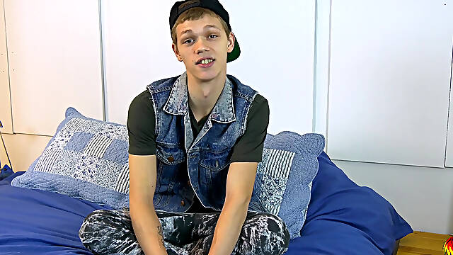 Introducing Sexy New Boy Hunter