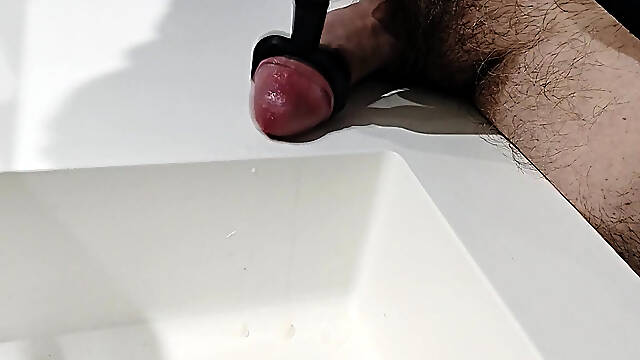 Masturbate whit Massage Gun