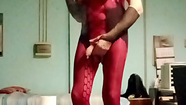 TRANSGRESSIVE TRANSVESTITE