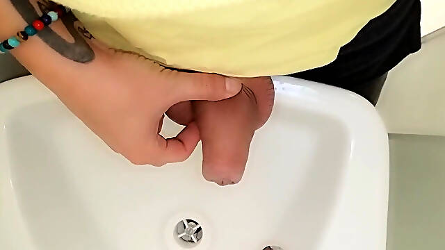 Peeing to the Sink with Uncut Cock