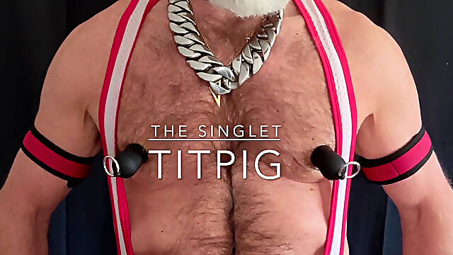 The Singlet Titpig