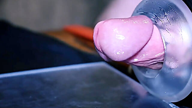 ASMR FLESLIGHT CLOSE UP FUCK AND SLOW MOTION CUMSHOT