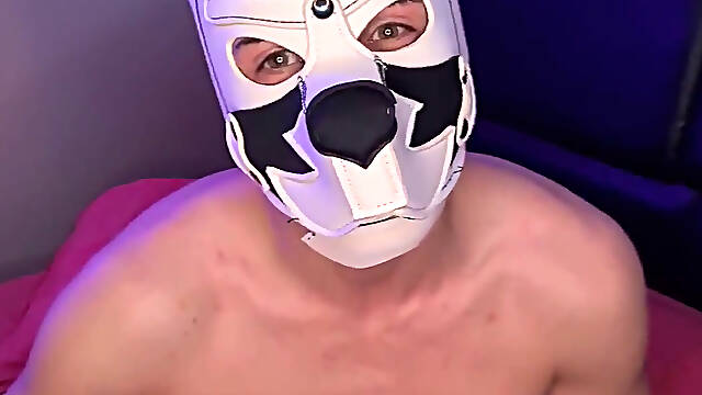Pup Mask Twink Uses Buttplug and Gets off