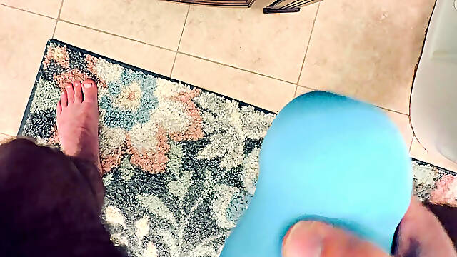 Watch me cum so hard for you