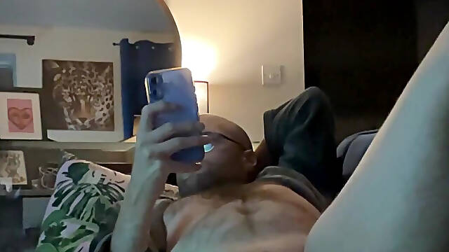 Late Night Horn, Come Get Between These Legs