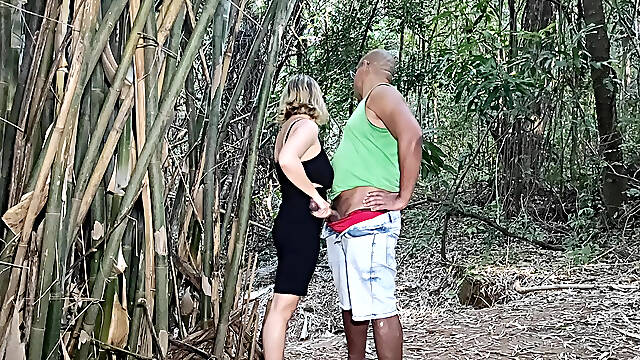 Fucking behind the trees in a park with a BBC