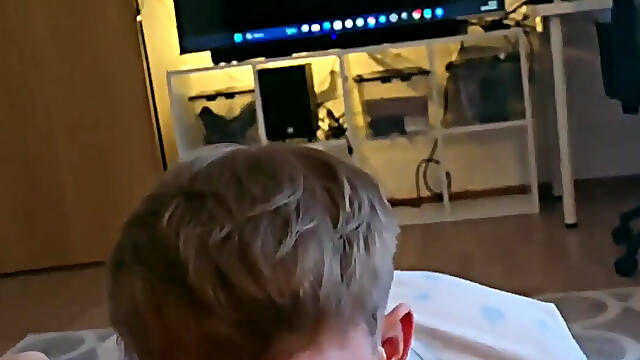 Gave a Blowjob to a Twink Student and Brought Him to Orgasm