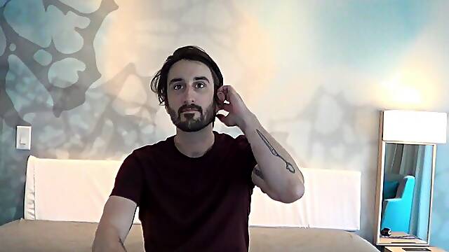 Straight Server Palmer is way too ticklish!