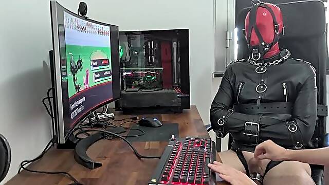 BDSM gay gaming with my favourite slave toy