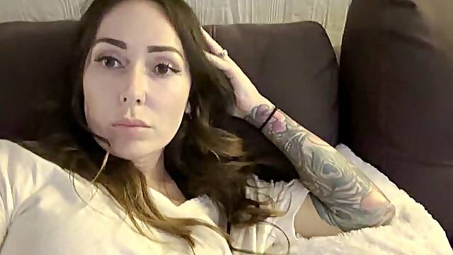 Daphne Couch Hiccups 4