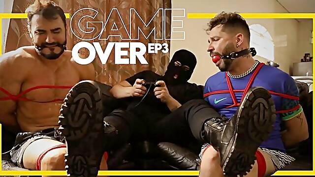 Game Over - Episódio 3 (1080p) Gay Bondage - Gay Domination - Ropes - Videogame - Foot Fetish - Soccer - BDSM