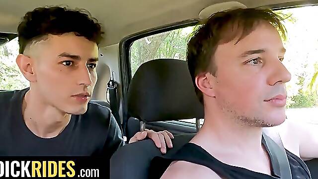 Two Handsome Latino twink beauties Have a Public smash in the Cruising Park - My Gay Taxi Driver