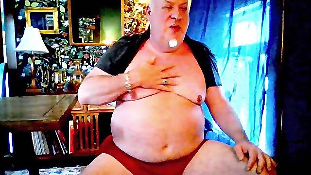 Webcam wank! teddy jerks on cam for friend!