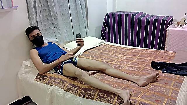 Desi uber-cute fellow in full mood