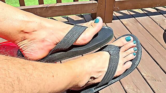 If you are in Middle TN and want my soles on your face and in your throat let me know