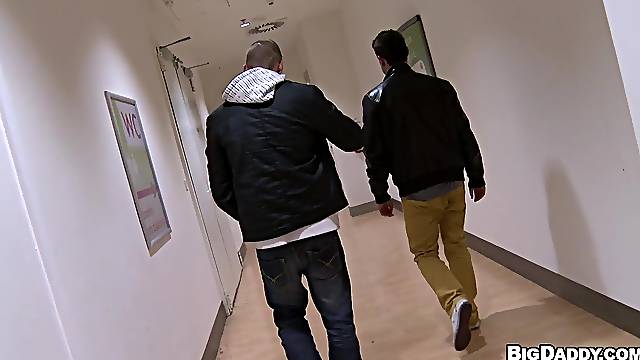 Handsome dudes have wild gay sex in the bathroom and cum together